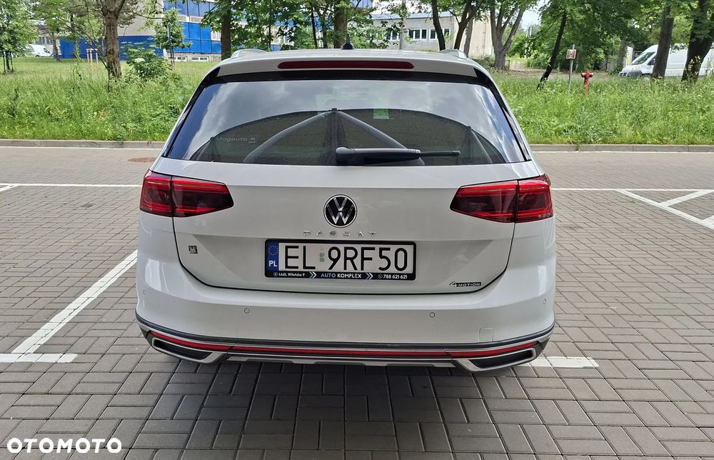 Volkswagen Passat - 6