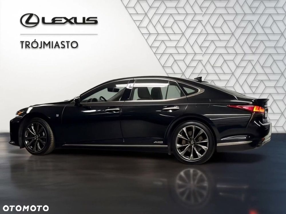 Lexus LS 500h F Sport AWD - 28