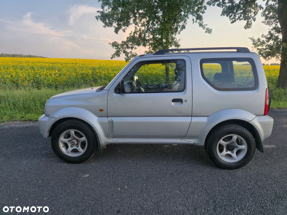 Suzuki Jimny - 17