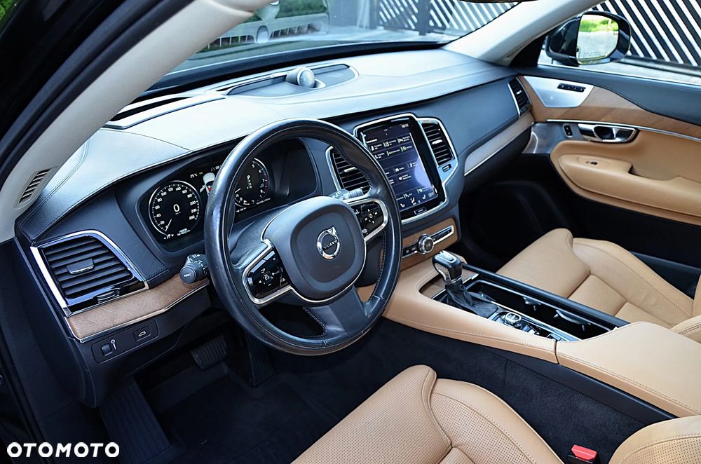 Volvo XC 90 T6 AWD Geartronic Inscription - 19