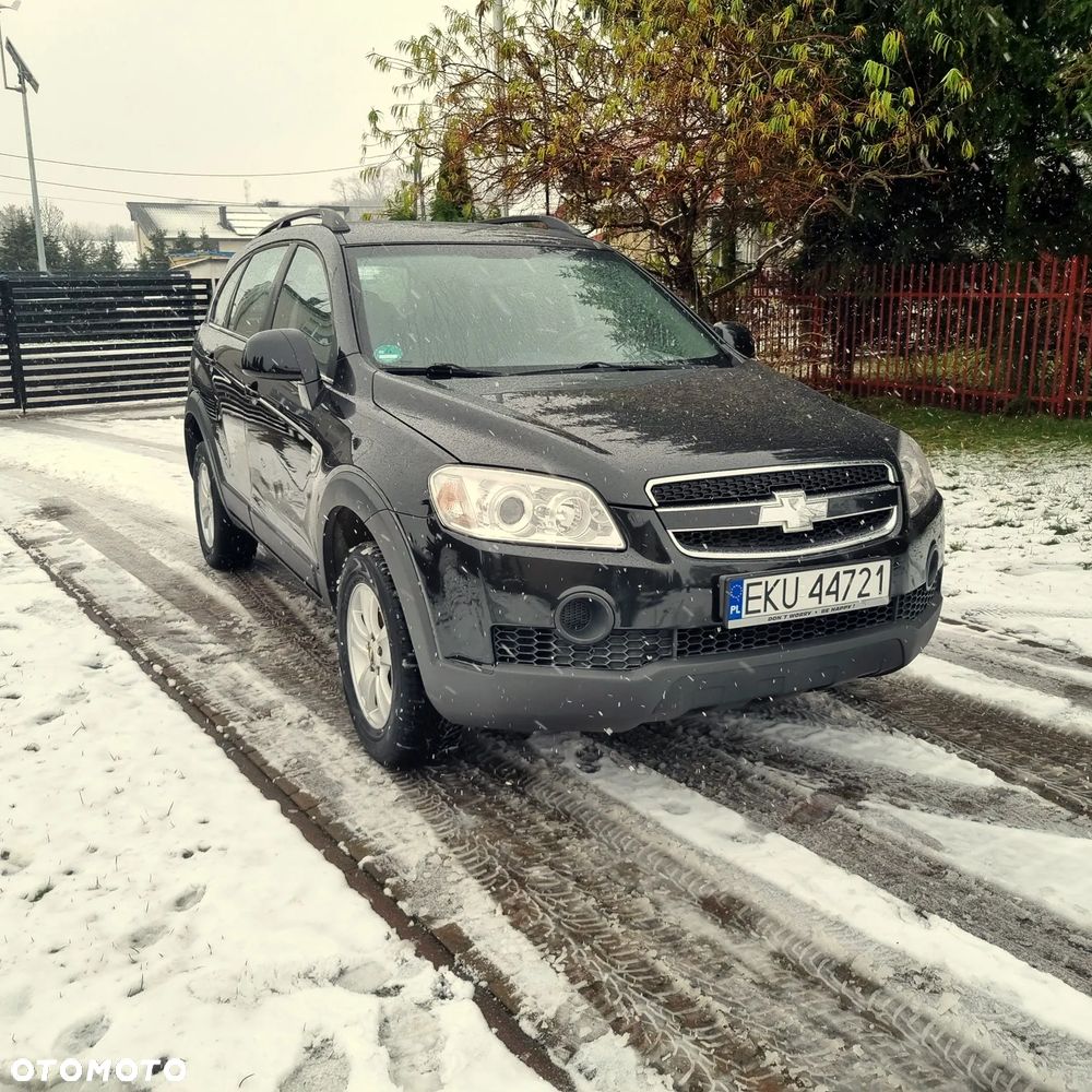 Chevrolet Captiva 2.4 LS 5os - 20