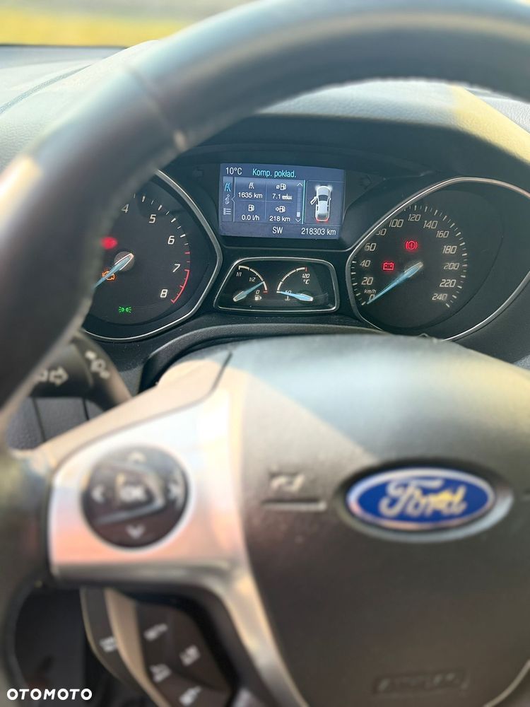 Ford Focus 1.0 EcoBoost Trend - 16