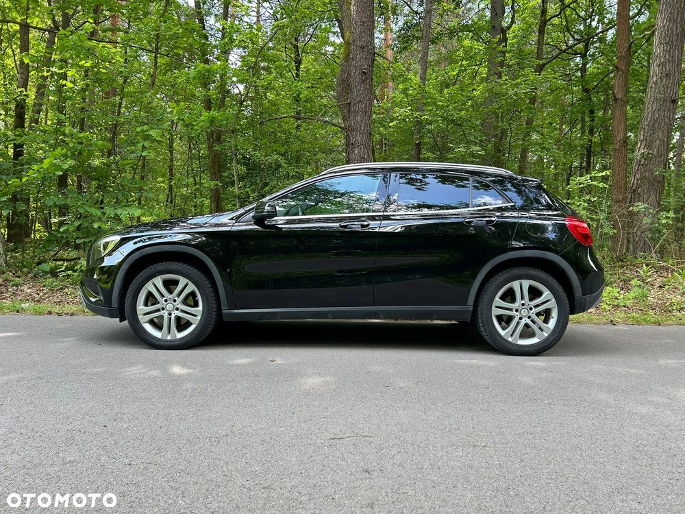 Mercedes-Benz GLA 250 4-Matic - 19