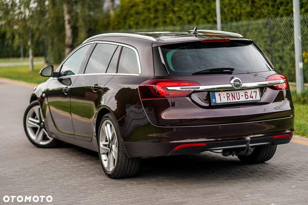 Opel Insignia 2.0 CDTI Cosmo S&S - 10