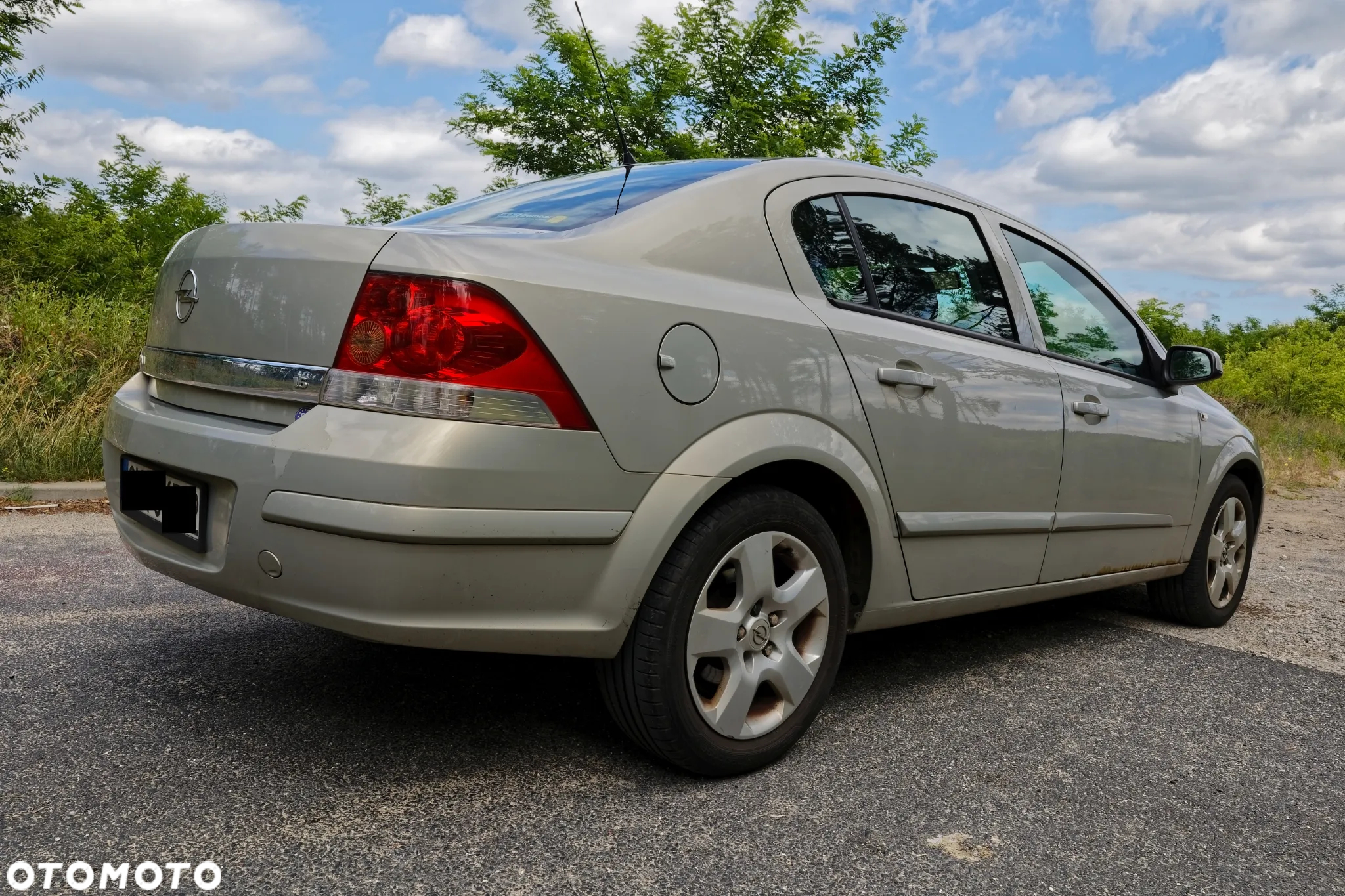 Opel Astra III 1.6 Enjoy - 16