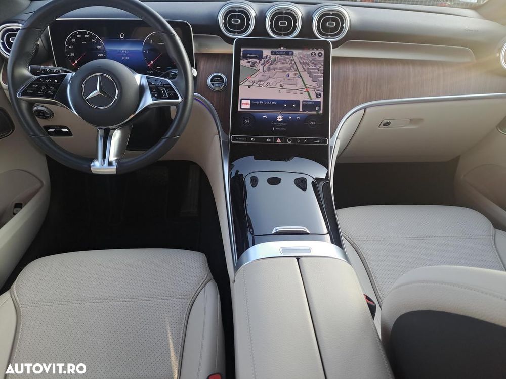 Mercedes-Benz GLC 220 d 4MATIC MHEV - 11