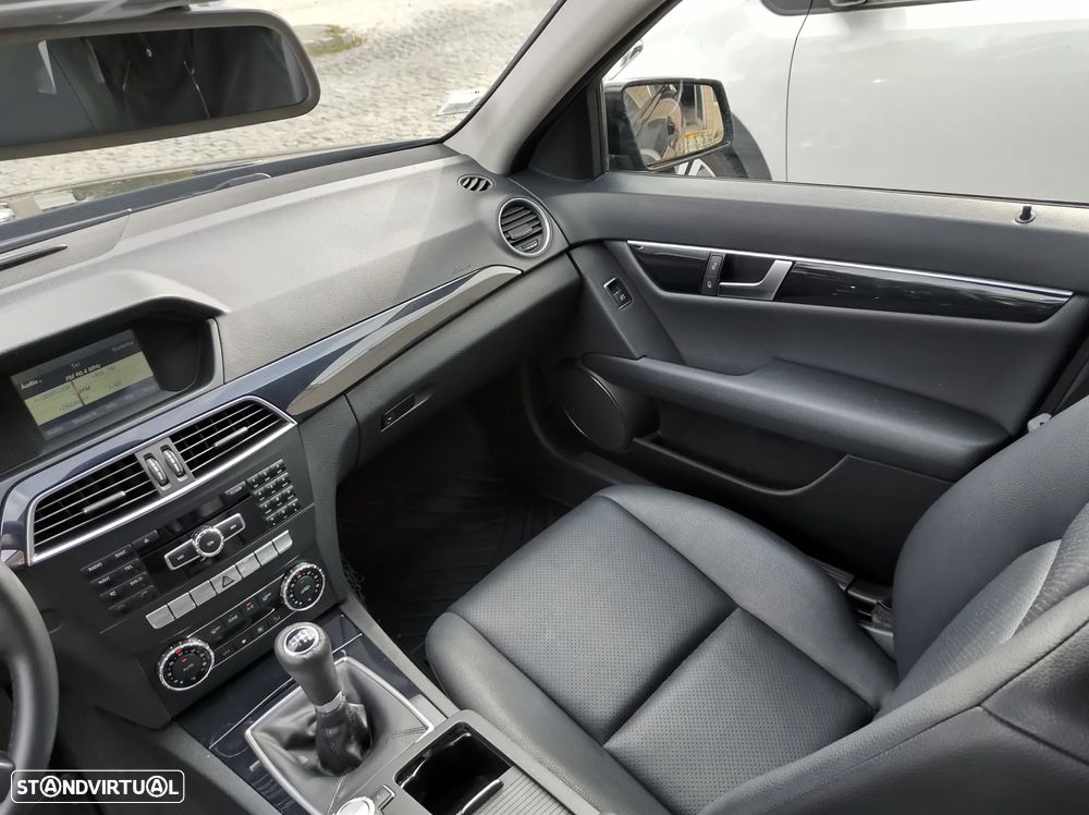 Mercedes-Benz C 180 - 20