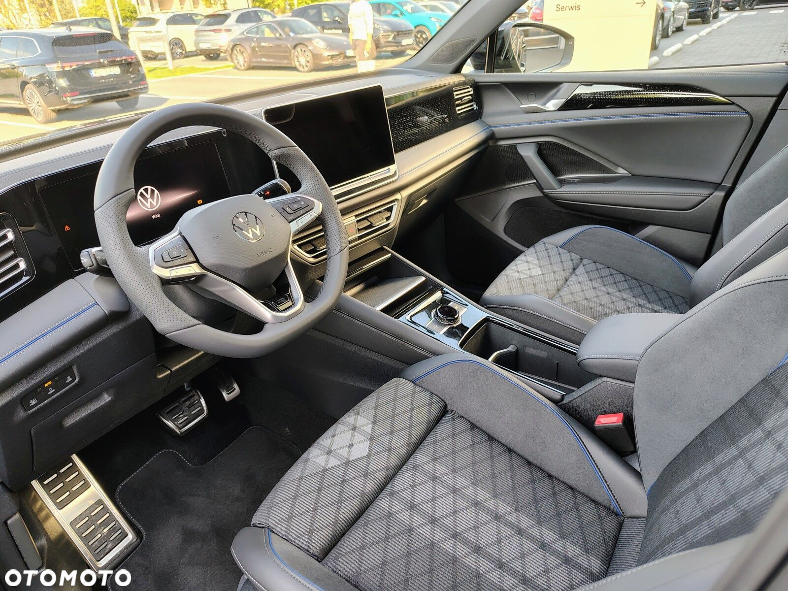 Volkswagen Tiguan - 23