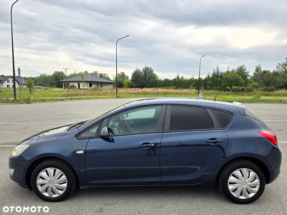 Opel Astra 1.6 Cosmo - 6