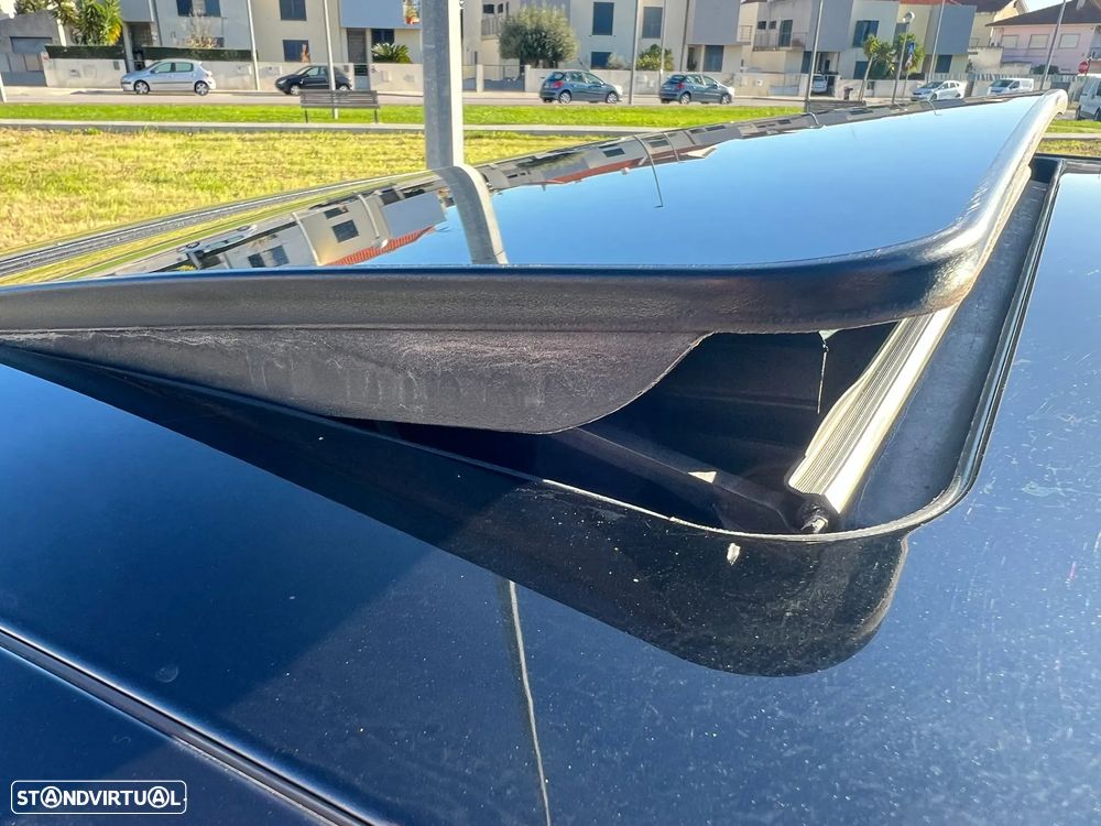 Mercedes-Benz CLK 240 - 32