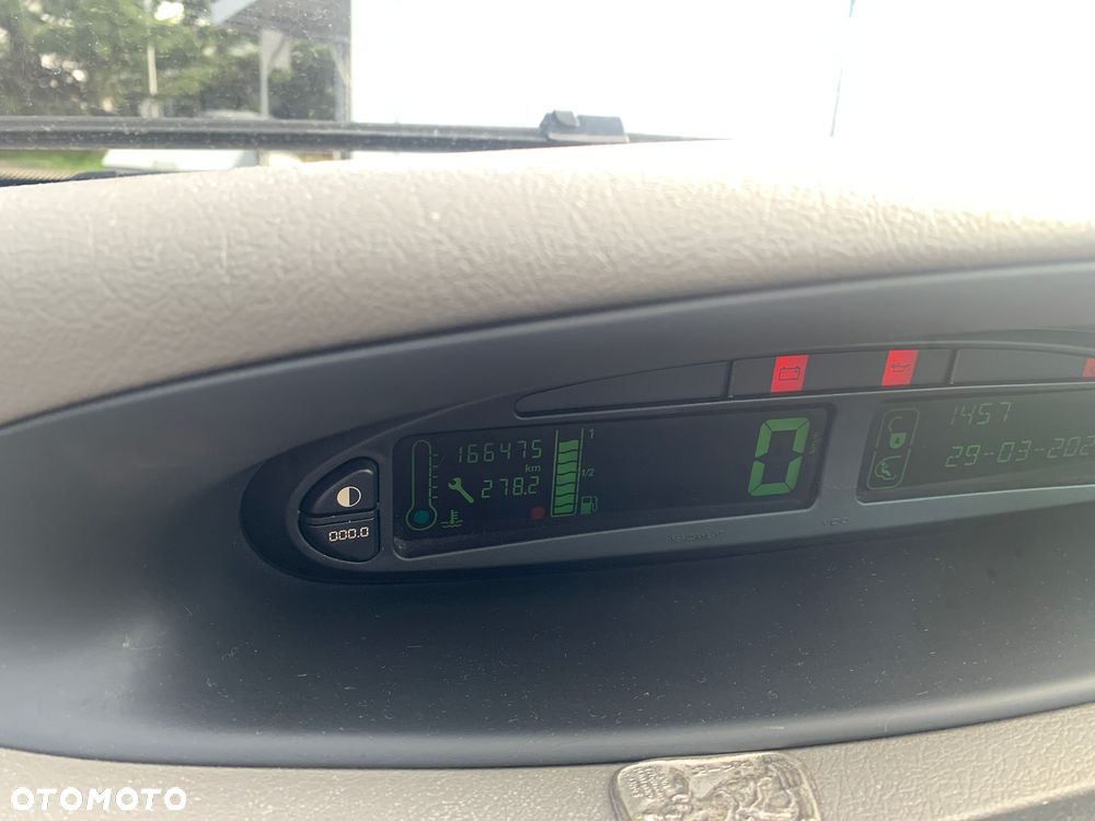 Citroën Xsara Picasso 1.6 HDI Style - 9