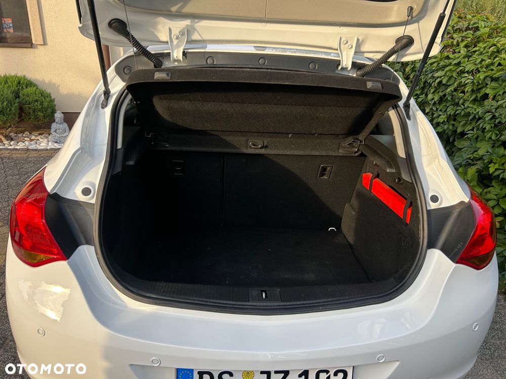Opel Astra 1.4 ecoFLEX - 28