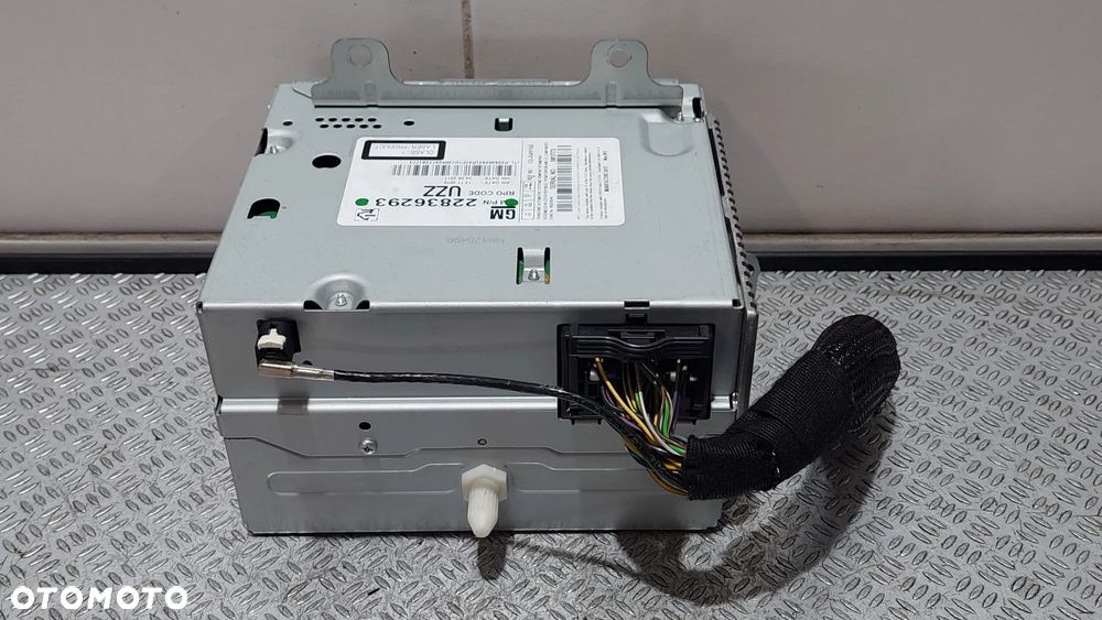 RADIO CD OPEL ASTRA IV 4 J NR 22836293 - 3