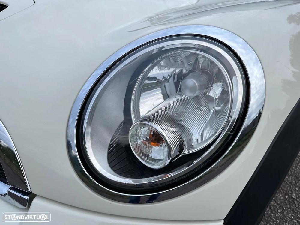 MINI 3 Portas Cooper SD - 16