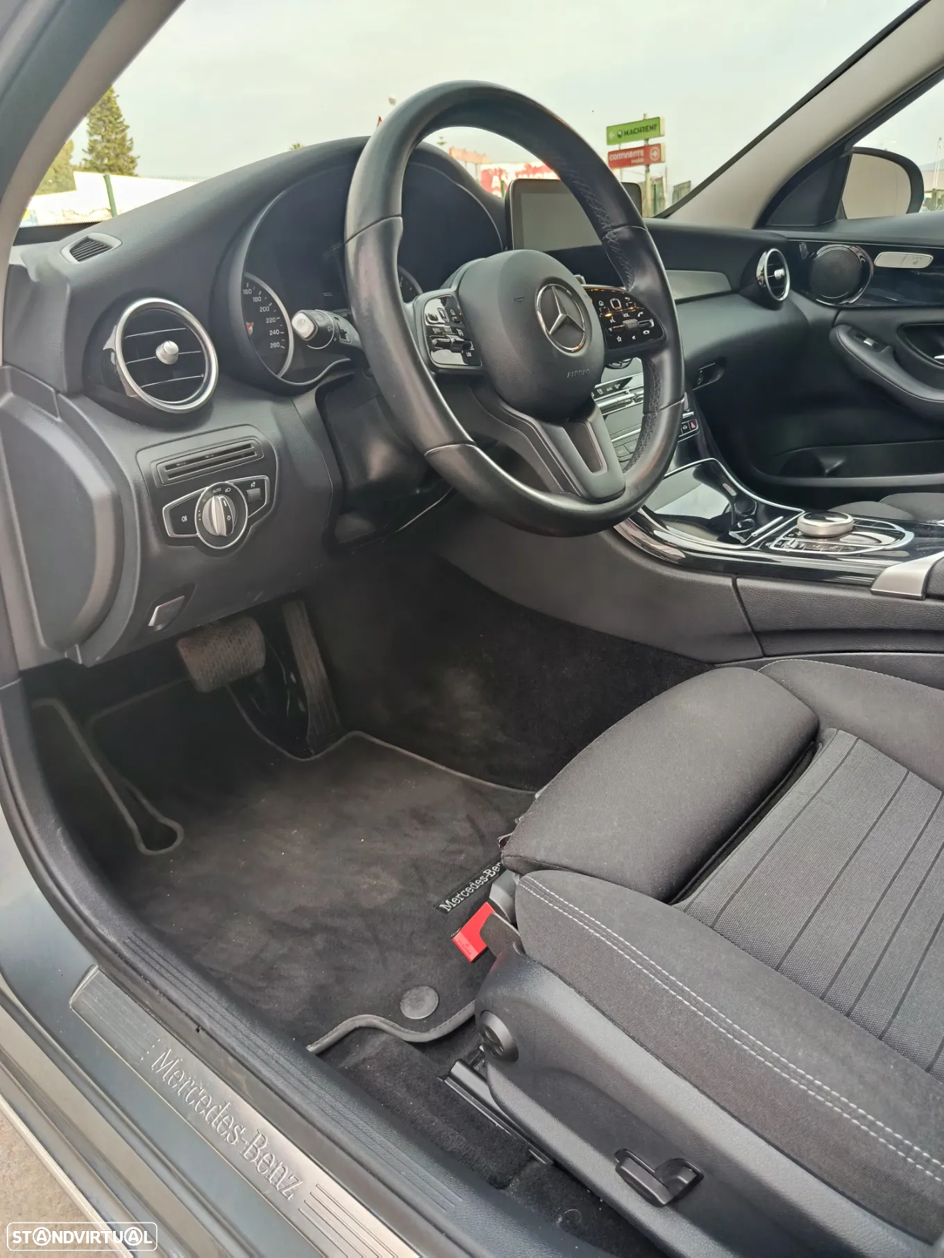 Mercedes-Benz C 180 - 7