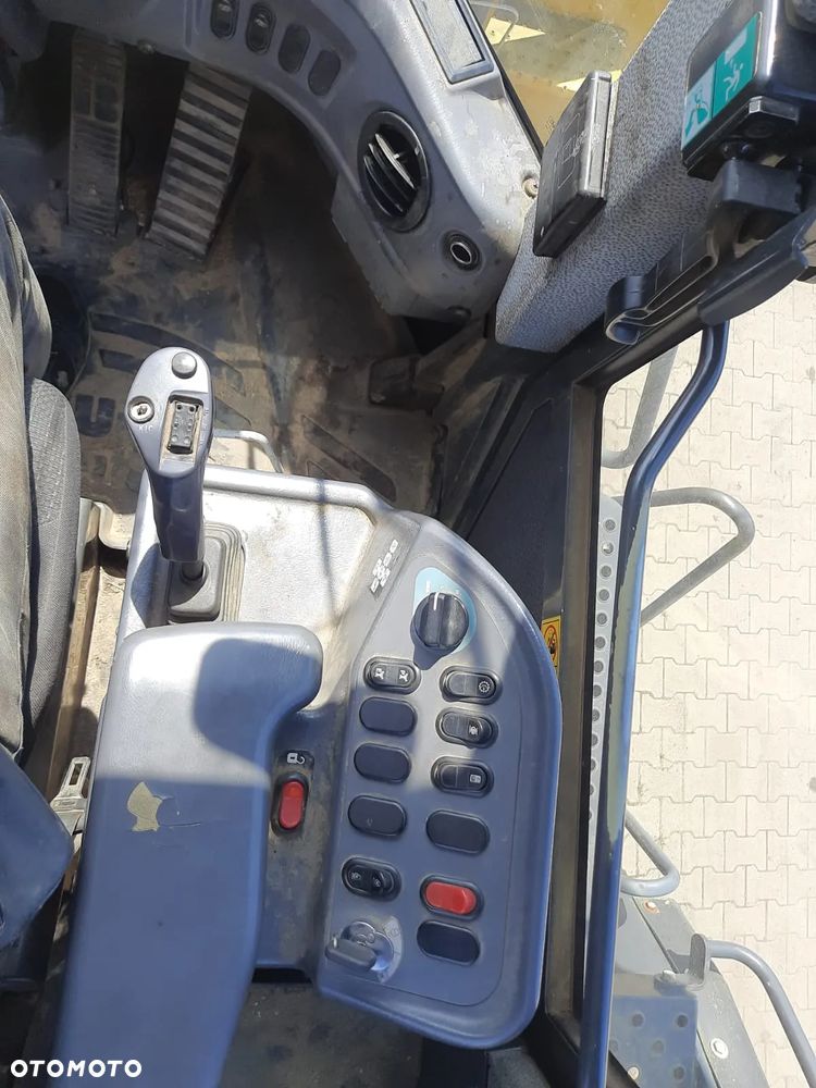 Komatsu 380 (2012r) 320 WA 470 480 - 9