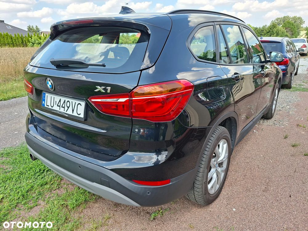 BMW X1 sDrive18i - 4