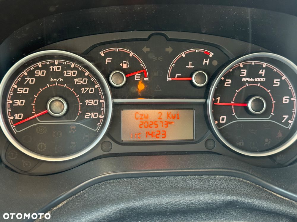 Fiat Doblo - 17