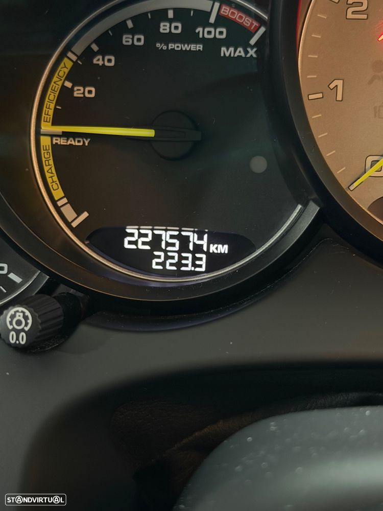 Porsche Cayenne S - 19