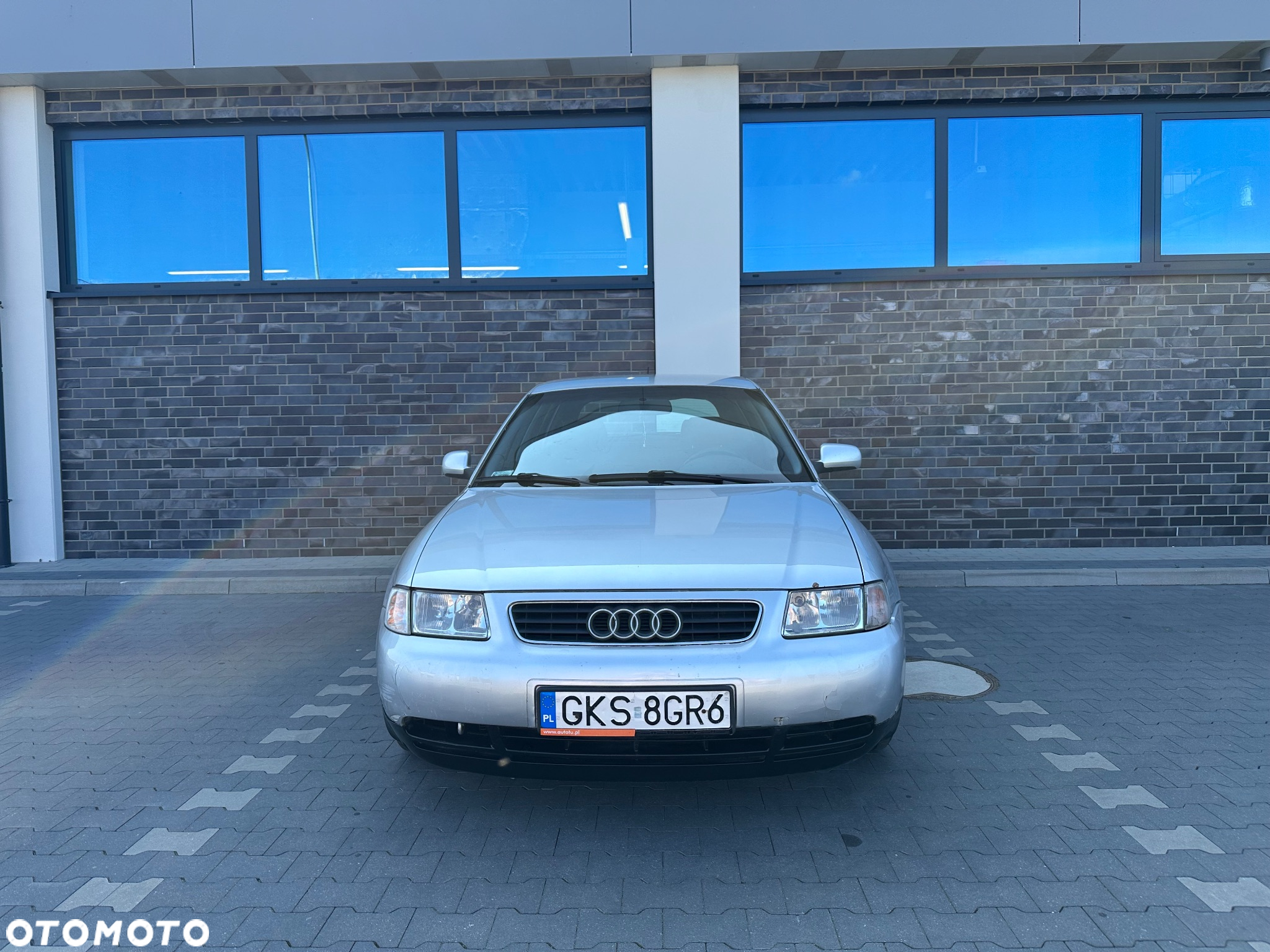 Audi A3 1.6 Ambiente - 2