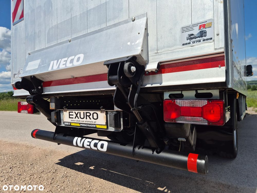 Iveco DAILY 35C15 KONTENER 4.30M WINDA SORENSEN 750KG SALON PL 2017R - 19