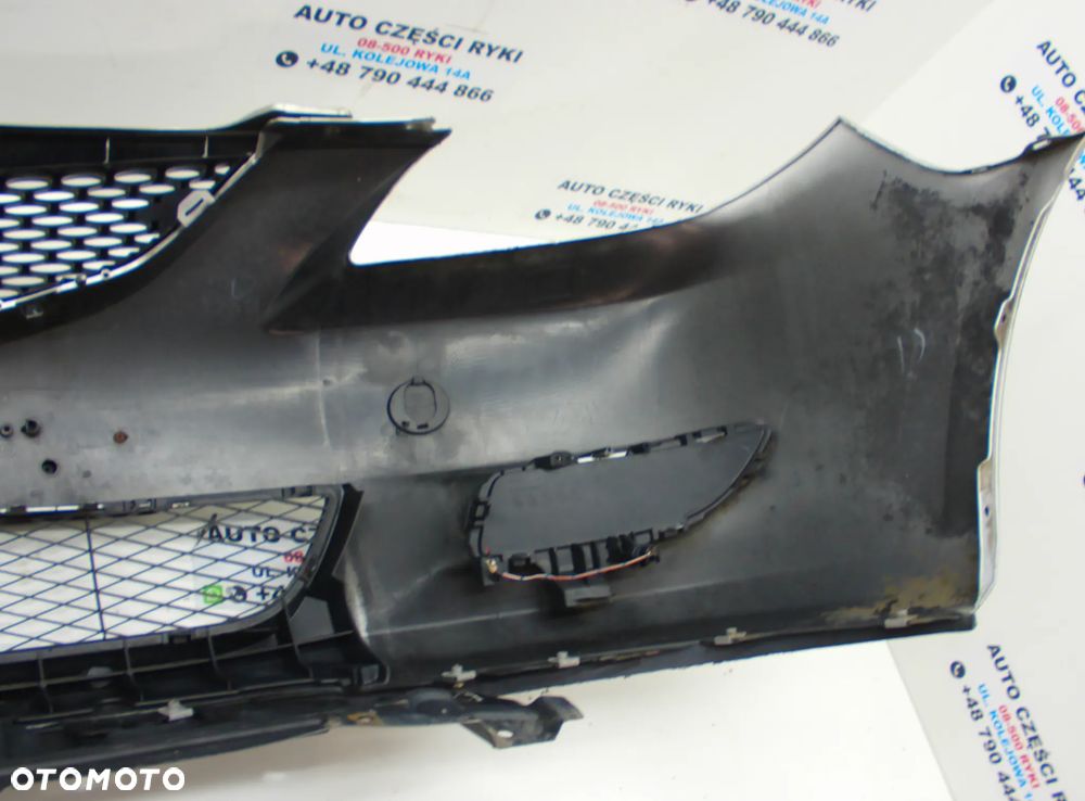 Mazda 3 Zderzak przód srebrny - 11