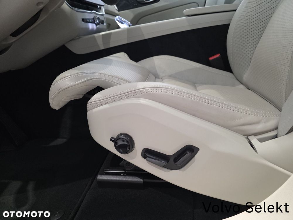 Volvo XC 60 - 16