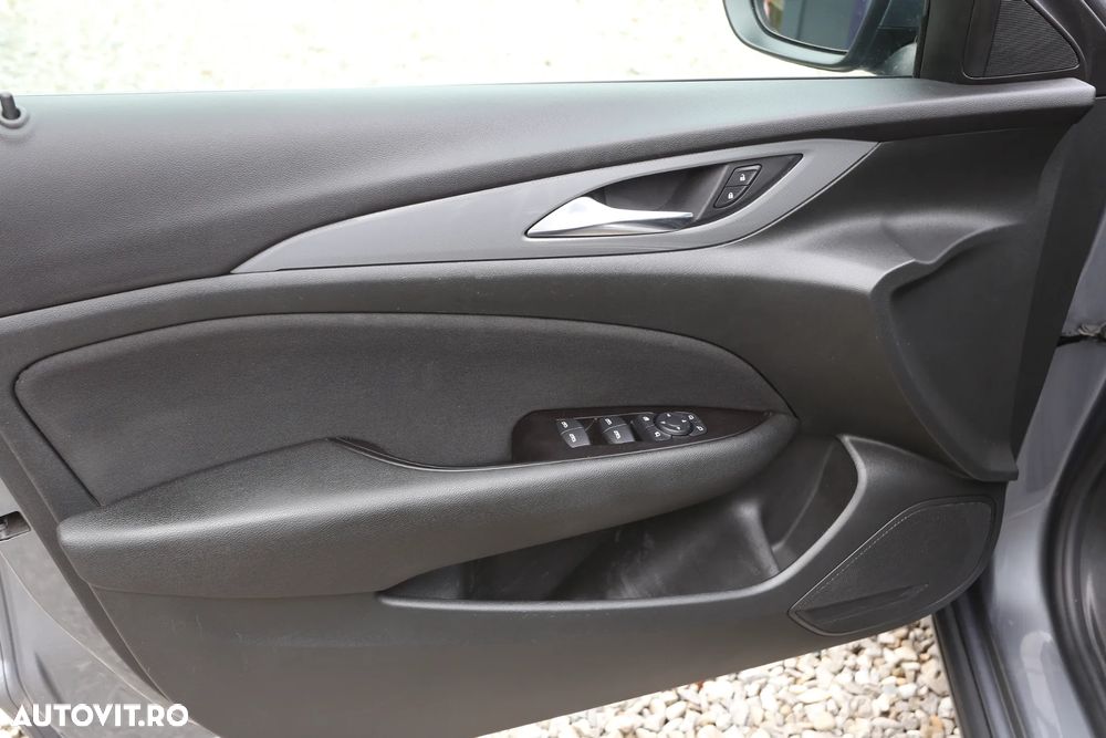 Opel Insignia Sport Tourer 1.6 CDTI Start/Stop Exclusive Aut. - 10