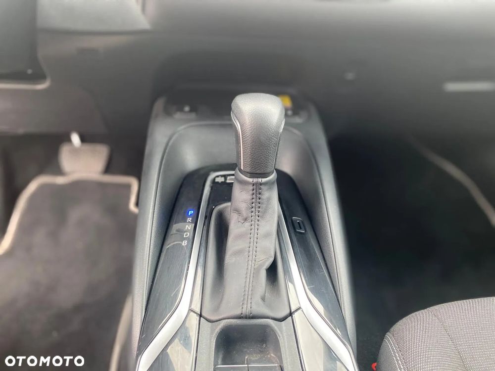 Toyota Corolla 1.8 Hybrid Comfort - 35
