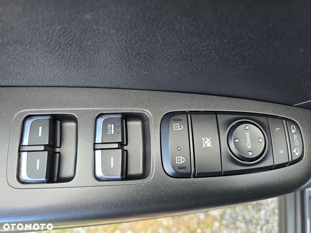 Kia Sportage 1.6 GDI L 2WD - 33