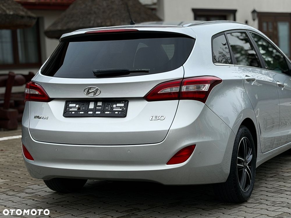 Hyundai i30 Kombi 1.6 GDi DCT Passion - 21