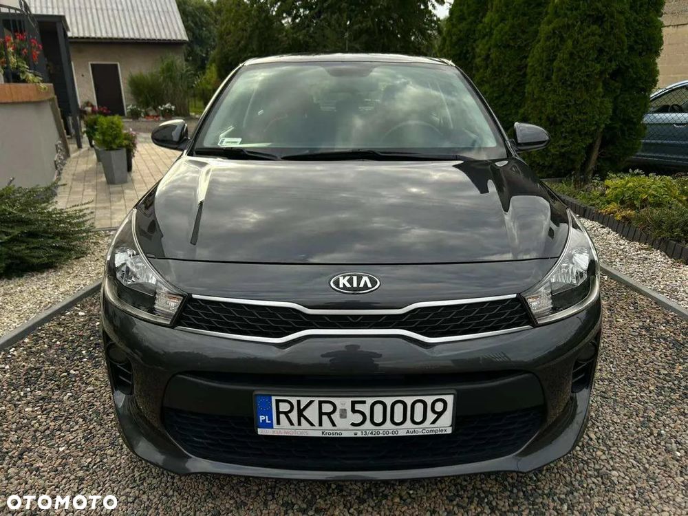 Kia Rio 1.2 M - 10
