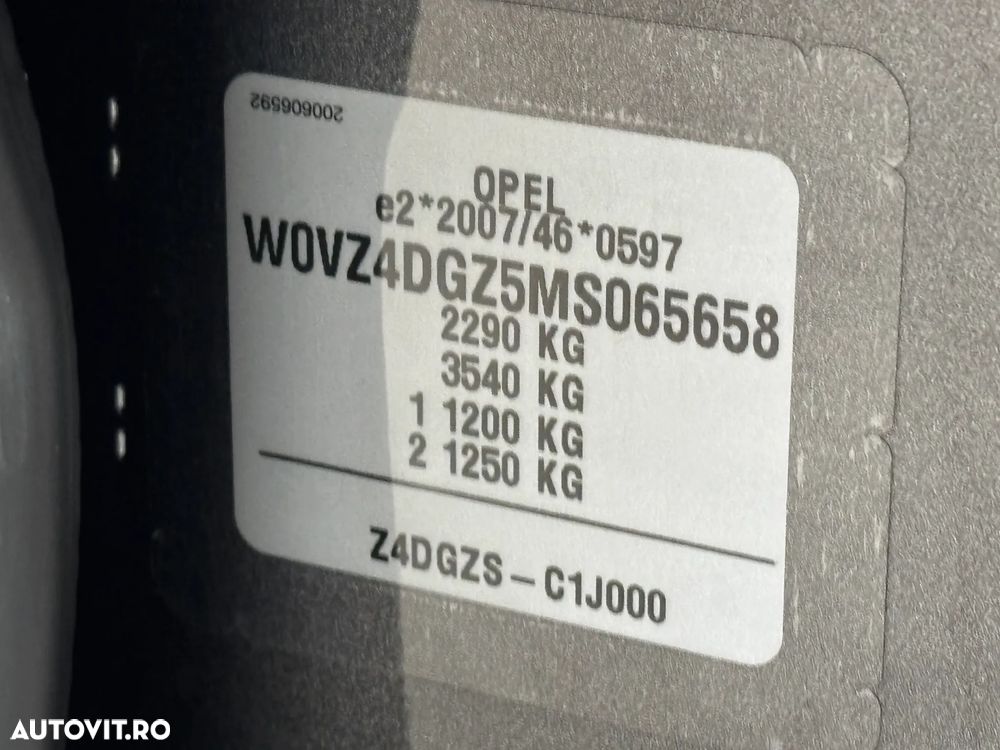 Opel Grandland X Plug-in-Hybrid 1.6 DI Start/Stop Aut Business INNOVATION - 41