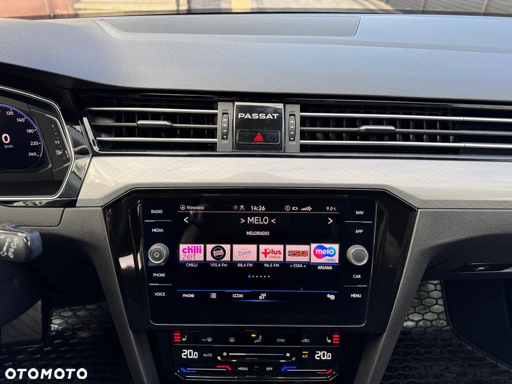 Volkswagen Passat 2.0 TDI EVO Business DSG - 23