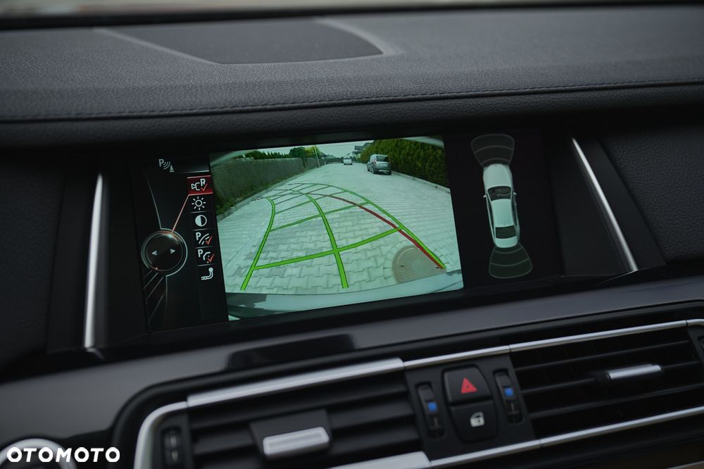 BMW Seria 7 750d xDrive - 37