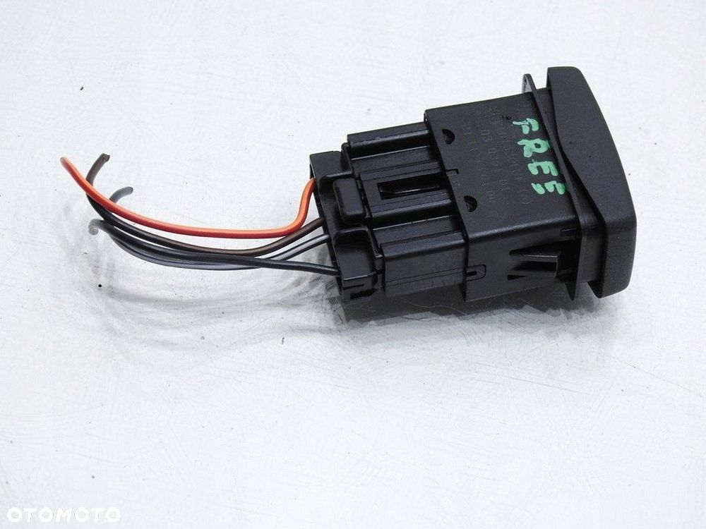 PRZEŁĄCZNIK BLOKADY DRZWI LAND ROVER FREELANDER - 7