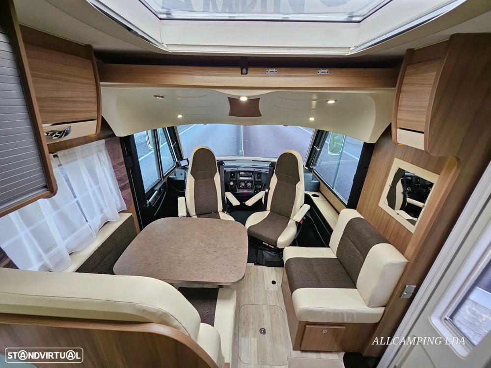 Pilote Aventura G740 CAMA CENTRAL/BASCULANTE - 26
