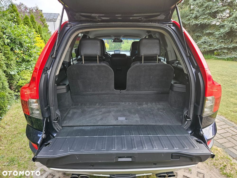 Volvo XC 90 - 30
