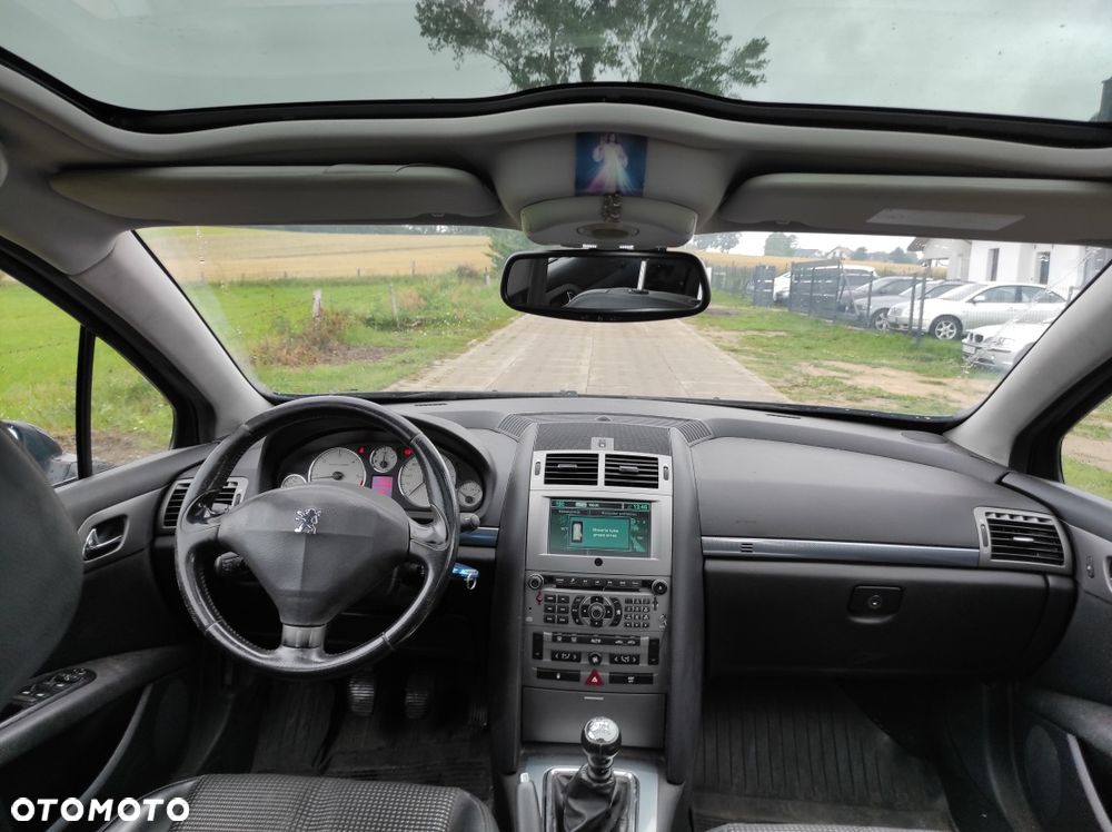 Peugeot 407 - 8