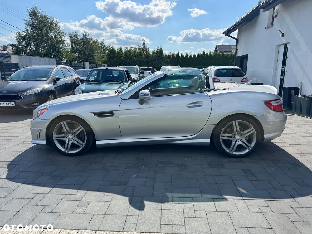 Mercedes-Benz SLK 250 CGI - 5