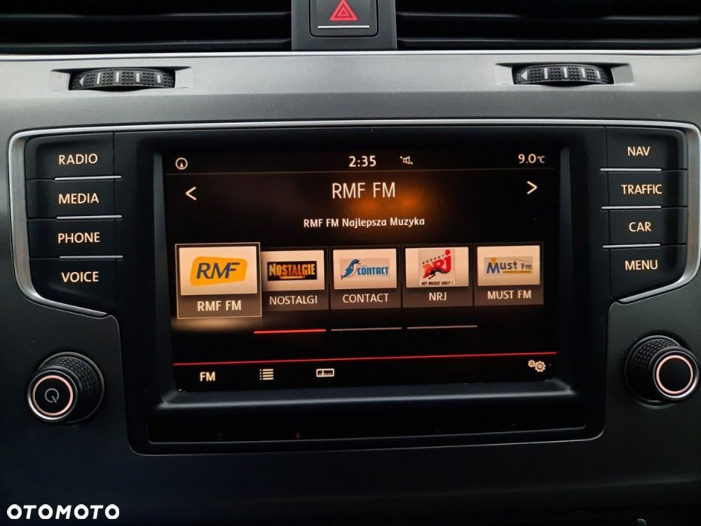 Volkswagen Golf - 30