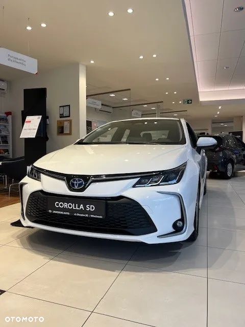 Toyota Corolla 1.8 Hybrid Comfort - 8