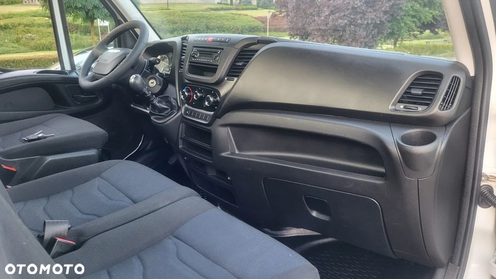 Iveco Daily 35c150 / 50c150/ 3.0 150 km / wywrotka / kiper 3 stronny/ - 21