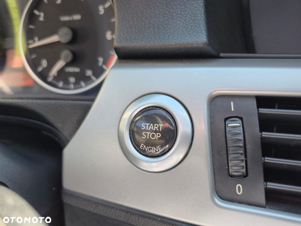 BMW Seria 3 - 23