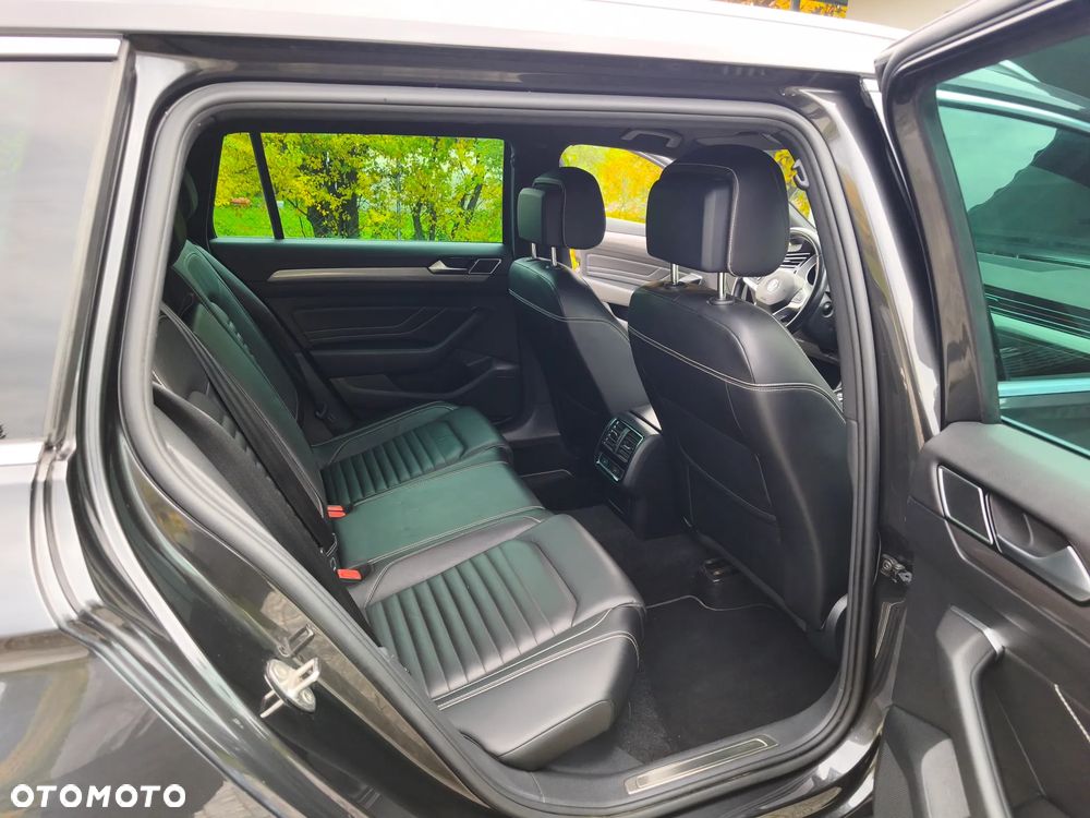 Volkswagen Passat Alltrack 2.0 TSI 4Mot DSG - 16