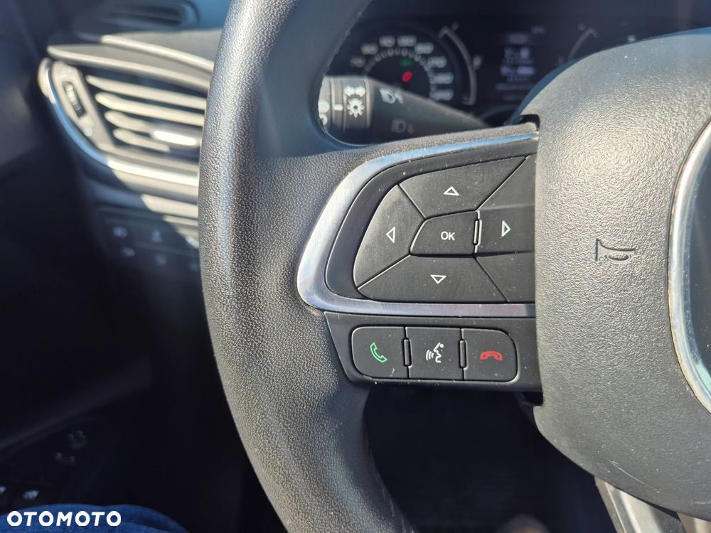 Fiat Tipo 1.4 T-Jet Business Line - 23