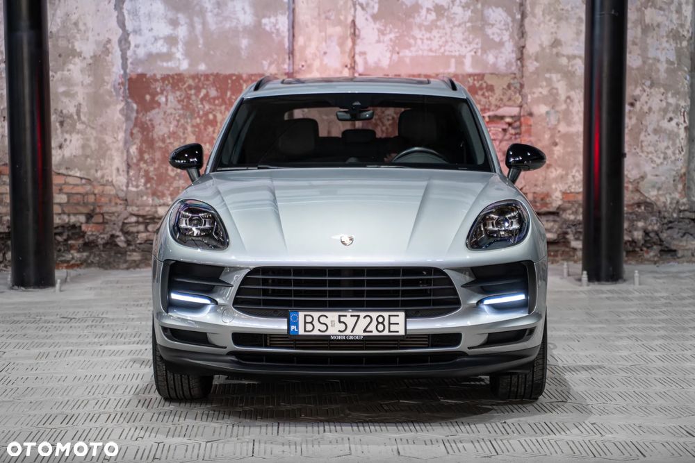 Porsche Macan Standard - 4