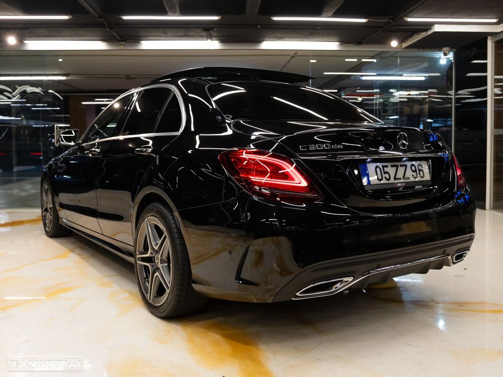 Mercedes-Benz C 300 de AMG Line - 11