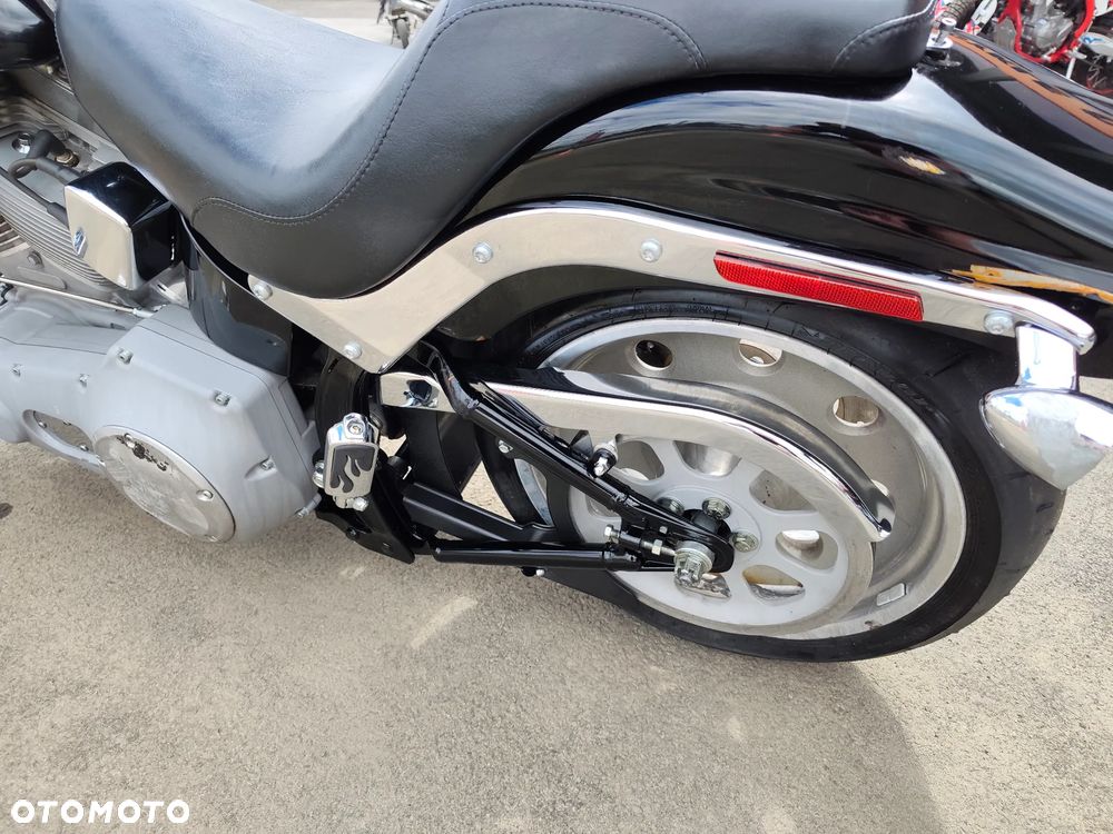 Harley-Davidson Softail Standard - 38