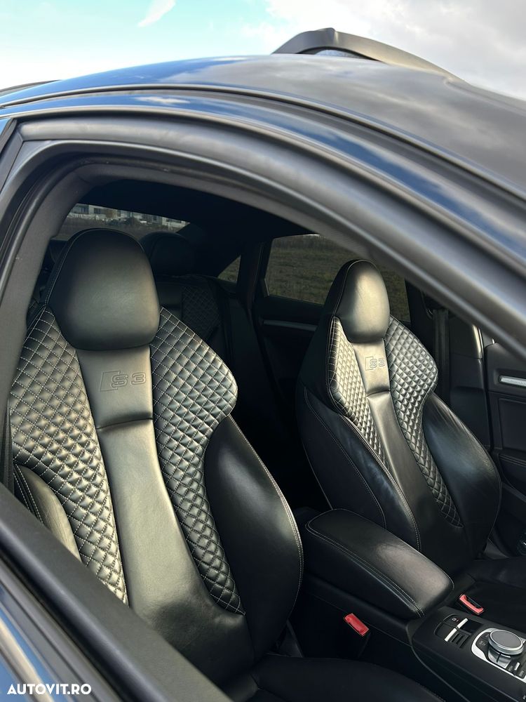 Audi S3 2.0 TFSI quattro Stronic - 4